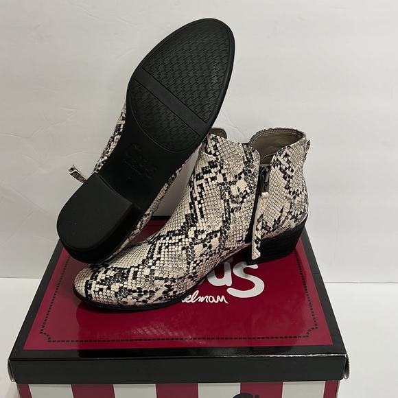Circus by Sam Edelman Pipper Ivory & Black Multi Snake Print Ankle Boot Booties - Picture 5 of 8